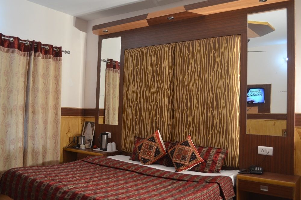 Hilltone Resorts & Spa Manāli Extérieur photo
